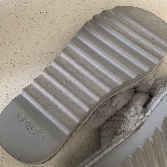 Koolaburra slippers - Picture 7 of 7